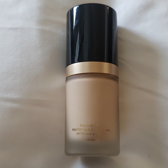 Foundation - Picture 2 of 4